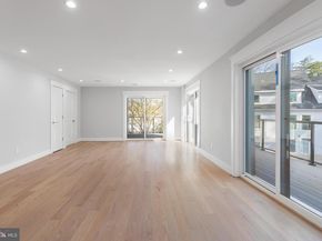 2100 S Pierce Street, Arlington VA 22202