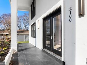 2100 S Pierce Street, Arlington VA 22202