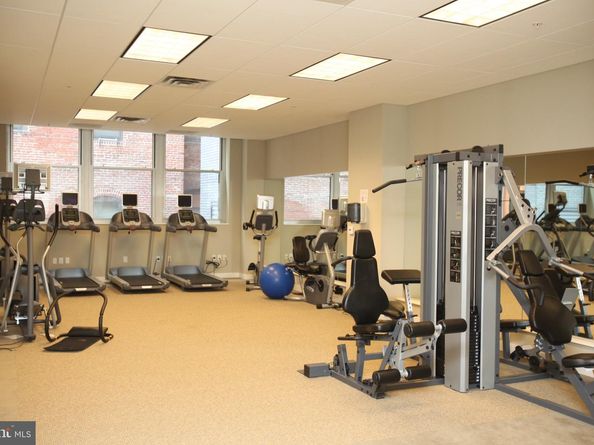 1101 Locust Street 4C, Philadelphia PA 19107