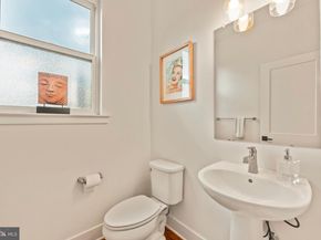 8 Sienna Place, Feasterville Trevose PA 19053