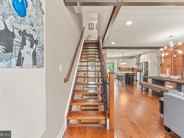 8 Sienna Place, Feasterville Trevose PA 19053