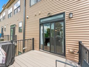 8 Sienna Place, Feasterville Trevose PA 19053