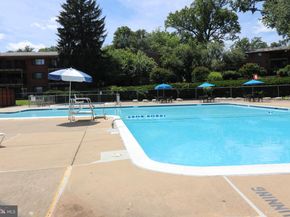 7366 Route 29 104, Falls Church VA 22046