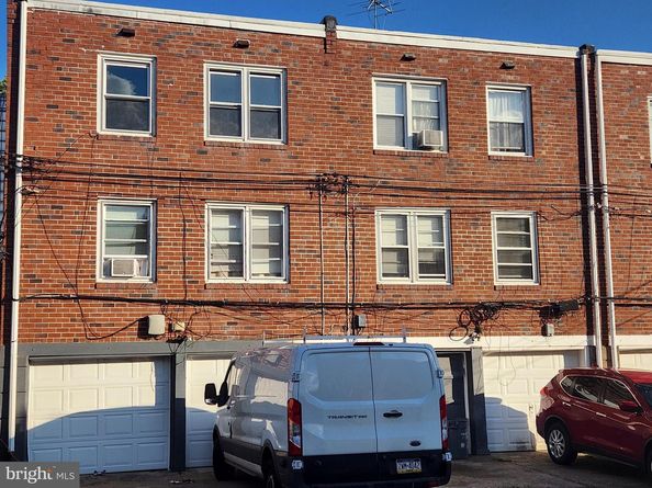 7517 Brookhaven Road, Philadelphia PA 19151
