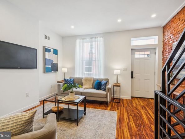 1634 N Dover Street, Philadelphia PA 19121