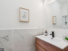 1634 N Dover Street, Philadelphia PA 19121