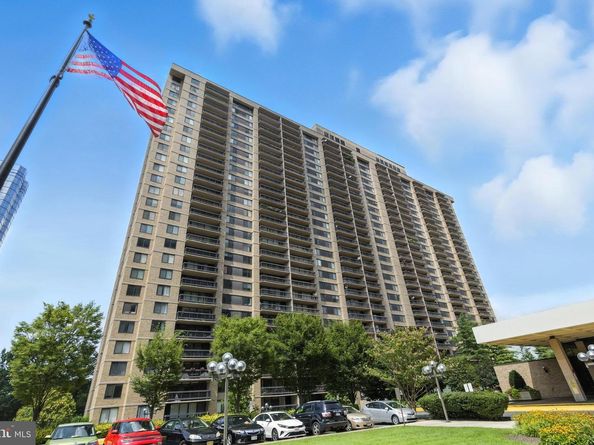 3701 S George Mason Drive 315N, Falls Church VA 22041