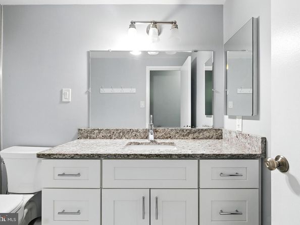 3701 S George Mason Drive 315N, Falls Church VA 22041