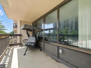 3701 S George Mason Drive 315N, Falls Church VA 22041