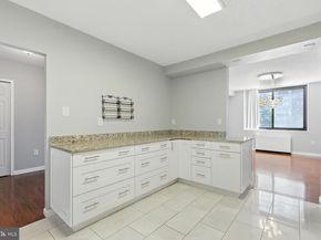 3701 S George Mason Drive 315N, Falls Church VA 22041
