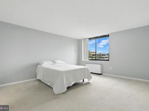 3701 S George Mason Drive 315N, Falls Church VA 22041