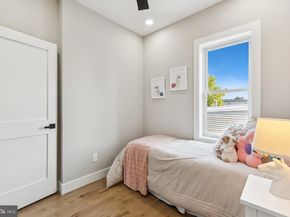 344 Elm Street NW, Washington DC 20001