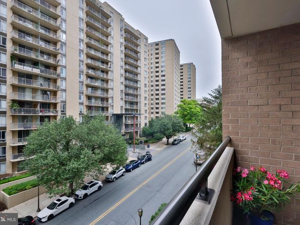 4620 N Park Avenue N 502W, Chevy Chase MD 20815