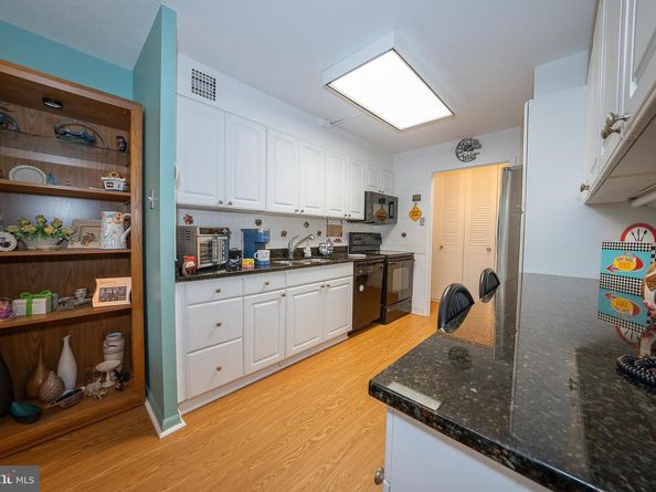 1001 City Avenue ED715, Wynnewood PA 19096