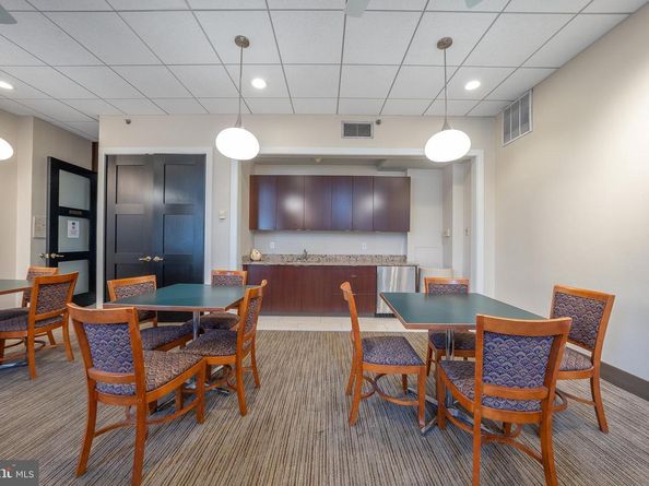 1001 City Avenue ED715, Wynnewood PA 19096