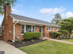 6087 8TH Place N, Arlington VA 22205