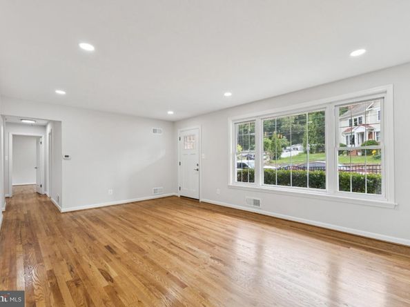 6087 8TH Place N, Arlington VA 22205