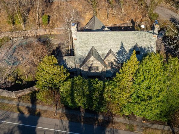 8401 Saint Martins Lane, Philadelphia PA 19118