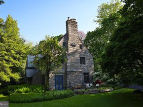 8401 Saint Martins Lane, Philadelphia PA 19118