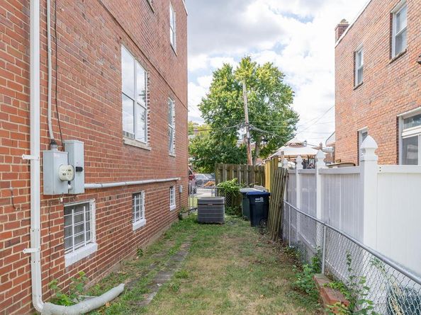 4822 South Dakota Avenue NE, Washington DC 20017