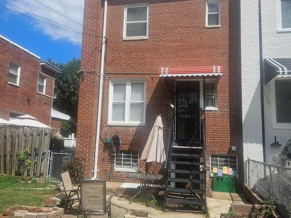 4822 South Dakota Avenue NE, Washington DC 20017