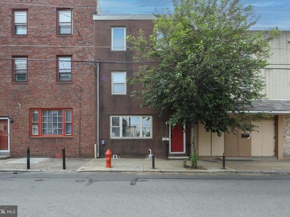 2537 Salmon Street, Philadelphia PA 19125