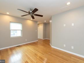 2537 Salmon Street, Philadelphia PA 19125
