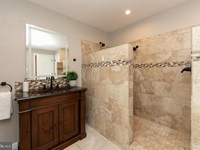 2537 Salmon Street, Philadelphia PA 19125