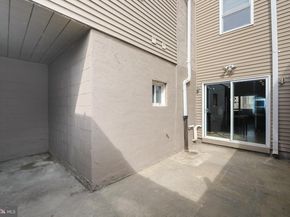 2537 Salmon Street, Philadelphia PA 19125