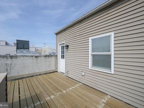 2537 Salmon Street, Philadelphia PA 19125