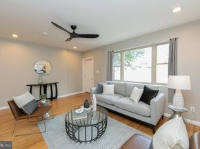 2537 Salmon Street, Philadelphia PA 19125