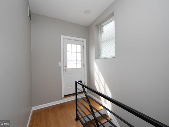2537 Salmon Street, Philadelphia PA 19125