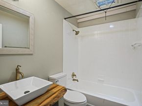 1848 Capitol Avenue NE, Washington DC 20002