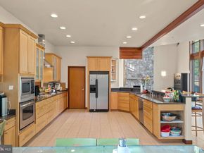 6525 76TH Street, Cabin John MD 20818