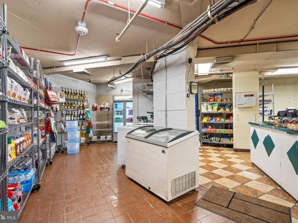 1600 N Oak Street 415, Arlington VA 22209