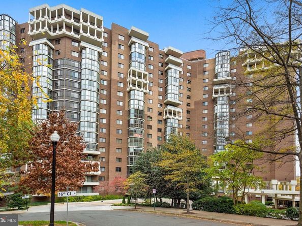 1600 N Oak Street 415, Arlington VA 22209