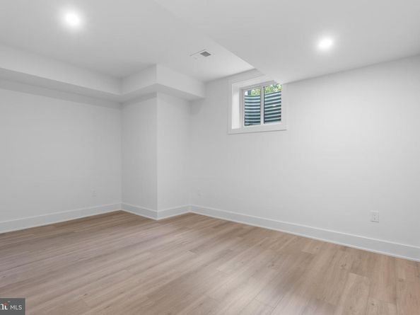 3418 Arnold Lane, Falls Church VA 22042