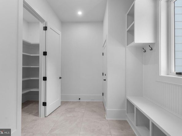 3418 Arnold Lane, Falls Church VA 22042