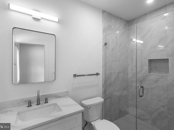 3418 Arnold Lane, Falls Church VA 22042