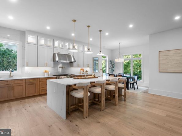 3418 Arnold Lane, Falls Church VA 22042