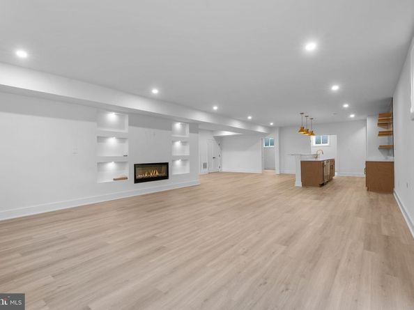 3418 Arnold Lane, Falls Church VA 22042