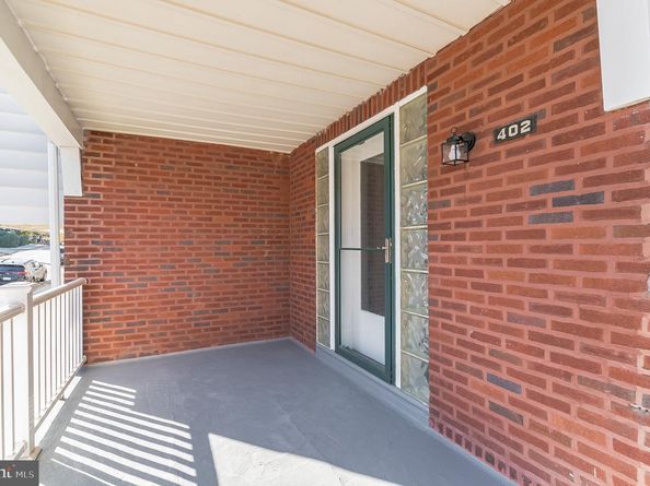 402 Kingsley Street, Philadelphia PA 19128