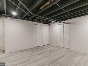 402 Kingsley Street, Philadelphia PA 19128