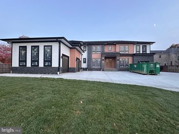 2113 Chain Bridge Road