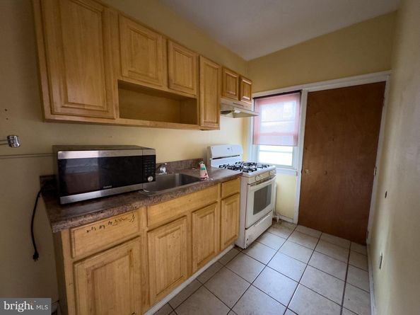 1757 N Peach Street, Philadelphia PA 19131
