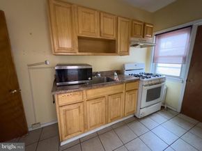 1757 N Peach Street, Philadelphia PA 19131