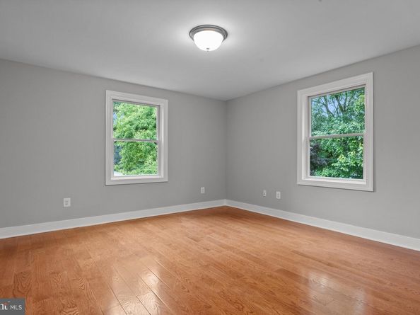 1706 Makefield Rd, Yardley PA 19067