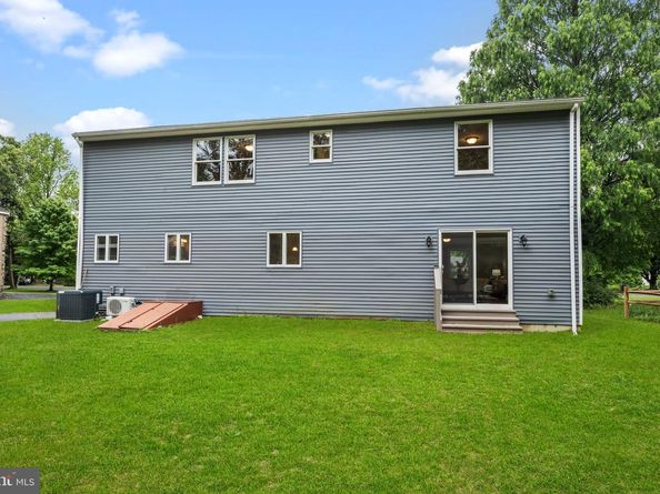 1706 Makefield Rd, Yardley PA 19067