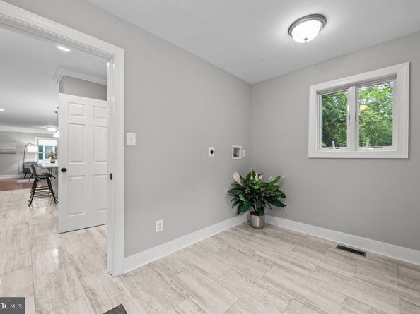 1706 Makefield Rd, Yardley PA 19067