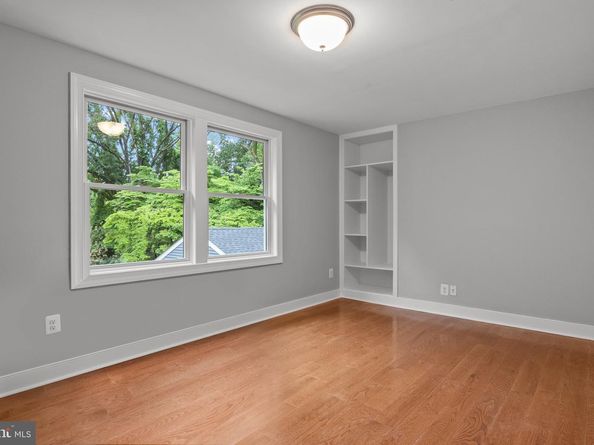 1706 Makefield Rd, Yardley PA 19067